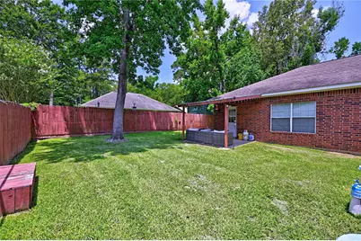 422 E Hunting Tower Run, Conroe, TX 77316 - Photo 41