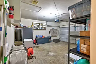 422 E Hunting Tower Run, Conroe, TX 77316 - Photo 35