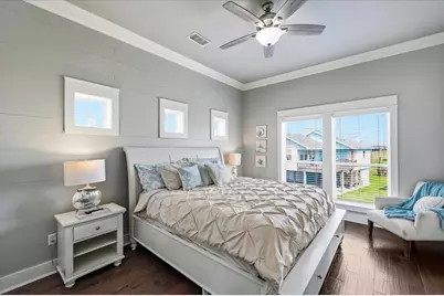 839 Eastview, Crystal Beach, TX 77650 - Photo 23