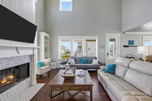 839 Eastview, Crystal Beach, TX 77650 - Photo 9