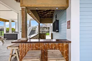 839 Eastview, Crystal Beach, TX 77650 - Photo 39