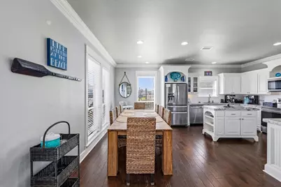 839 Eastview, Crystal Beach, TX 77650 - Photo 11