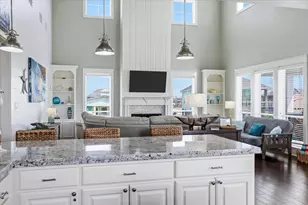 839 Eastview, Crystal Beach, TX 77650 - Photo 19