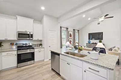 10912 Independence Road, Cleveland, TX 77328 - Photo 5