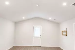 59 Rd 5102, Cleveland, TX 77327 - Photo 13