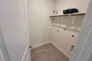 2347 Ridgewood Dr, West Columbia, TX 77486 - Photo 5