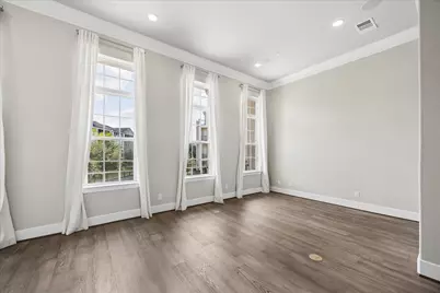 3606 Somerset York Lane, Houston, TX 77055 - Photo 13