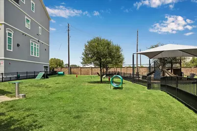 3606 Somerset York Lane, Houston, TX 77055 - Photo 29