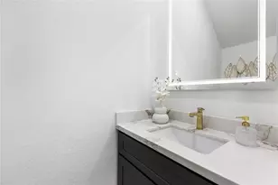 7330 St Lo Rd, Houston, TX 77033 - Photo 7