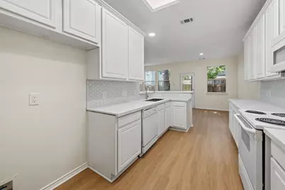 17602 Bering Bridge Lane, Humble, TX 77346 - Photo 9