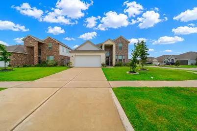 4806 Camden Bristol Drive, Baytown, TX 77521 - Photo 3