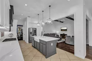 174 N Almondell Way, The Woodlands, TX 77354 - Photo 13