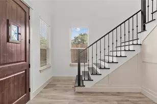 517 Moore St, Tomball, TX 77375 - Photo 3