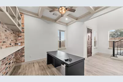 517 Moore Street, Tomball, TX 77375 - Photo 5