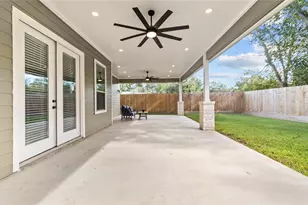 517 Moore St, Tomball, TX 77375 - Photo 33