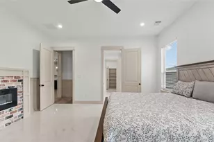 517 Moore St, Tomball, TX 77375 - Photo 17