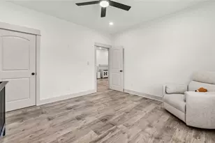 517 Moore St, Tomball, TX 77375 - Photo 27