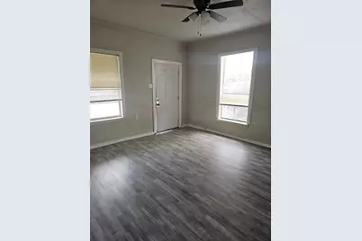 8010 Miley Street, Houston, TX 77028 - Photo 3