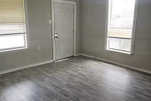 8010 Miley St, Houston, TX 77028 - Photo 3