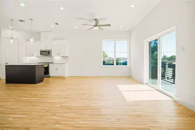 4704 Thornton Views Road, Houston, TX 77018 - Photo 17