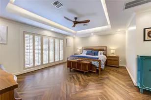 1403 E Brooklake Dr, Houston, TX 77077 - Photo 15