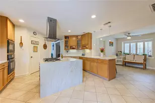 1403 E Brooklake Dr, Houston, TX 77077 - Photo 13