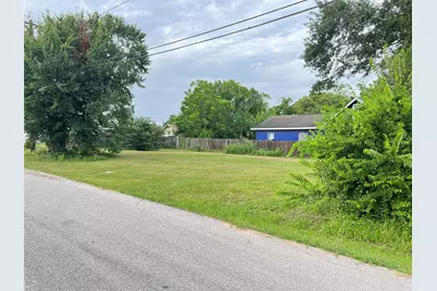 512 Travis St Street, Richmond, TX 77469 - Photo 1
