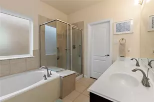 68 Hallmark Dr, Conroe, TX 77304 - Photo 15