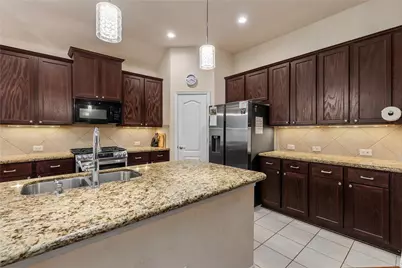 68 Hallmark Drive, Conroe, TX 77304 - Photo 7