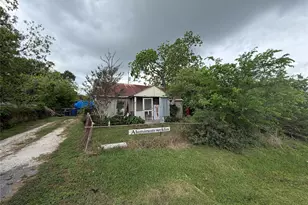 2212 S Hwy 288B, Angleton, TX 77515 - Photo 5