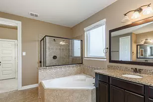 4607 Rockton Hills Ln, Sugar Land, TX 77479 - Photo 27