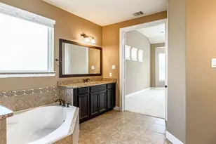 4607 Rockton Hills Ln, Sugar Land, TX 77479 - Photo 31