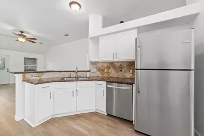 13605 Trail Meadow Lane, Rosharon, TX 77583 - Photo 13
