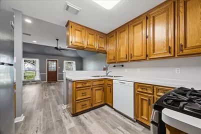 1416 Lemon Lane, La Porte, TX 77571 - Photo 11