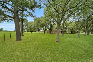 9606 Needville Fairchilds Rd, Needville, TX 77461 - Photo 31