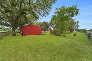 9606 Needville Fairchilds Rd, Needville, TX 77461 - Photo 37