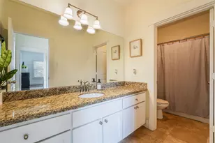 1301 W 25th St, Houston, TX 77008 - Photo 13