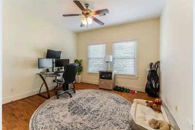 1301 W 25th Street #B, Houston, TX 77008 - Photo 15