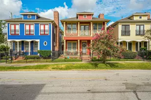 1301 W 25th St, Houston, TX 77008 - Photo 1