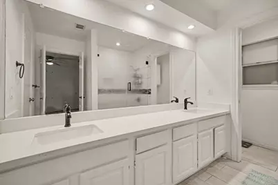 8319 Crestwood Drive, Texas City, TX 77591 - Photo 17