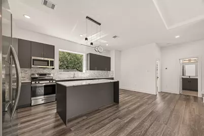 2711 Dennis Street, Houston, TX 77004 - Photo 11