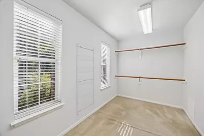 11 Merryvale Drive, The Woodlands, TX 77382 - Photo 27
