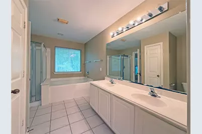 63 Ledgestone Place, The Woodlands, TX 77382 - Photo 23