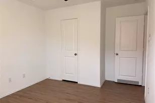 14427 Woodcott Warren Wy, Pearland, TX 77545 - Photo 17