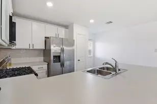 14427 Woodcott Warren Wy, Rosharon, TX 77583 - Photo 17