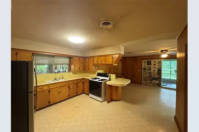 408 Oak Drive, Lake Jackson, TX 77566 - Photo 15