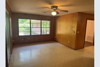 408 Oak Drive, Lake Jackson, TX 77566 - Photo 3