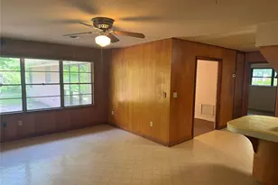 408 Oak Dr, Lake Jackson, TX 77566 - Photo 15
