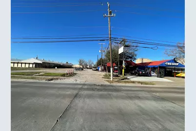 4920 W 34th Street, Houston, TX 77092 - Photo 3