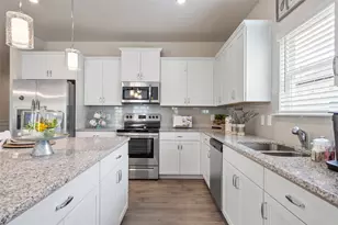 9742 Enclave Ridge Rd, Willis, TX 77318 - Photo 9